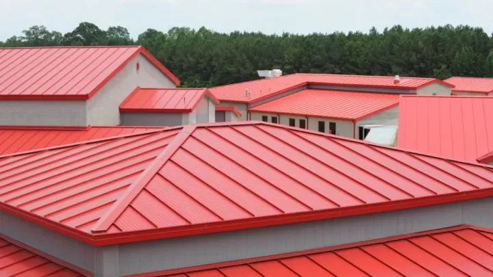 How to Choose the Best Roofing Sheets for Your House